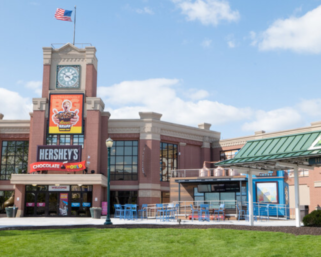 Hershey’s Chocolate World Announces New Summer Offerings Ahead of Memorial Day Weekend